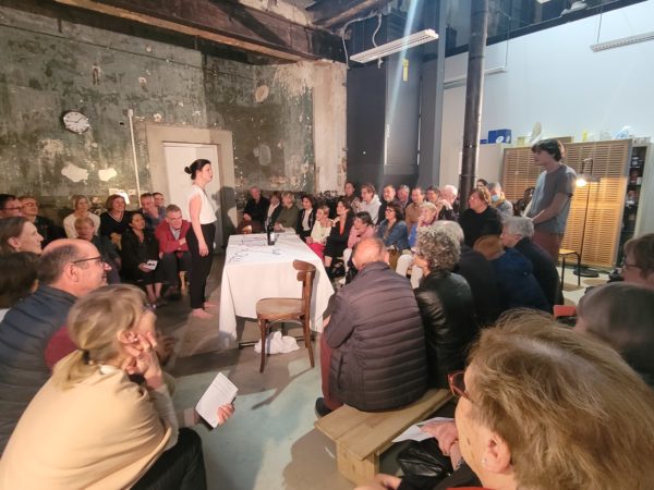 Le 28 avril, une première représentation théâtre en partenariat avec le Théâtre Jean Legendre a eu lieu et a réuni 60 personnes pour une représentation animée de la pièce ELLE ET LUI